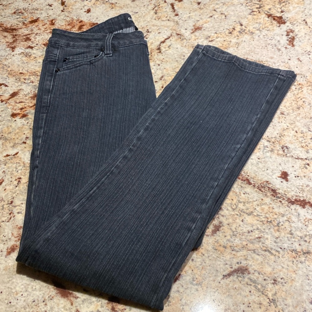 GASOLINE JEANS SIZE 6X32 .